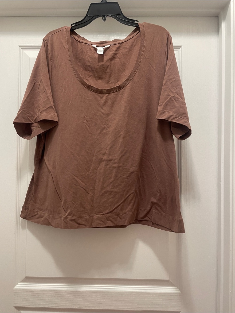 Athleta Scoop Neck Short Sleeve Tee - Mauve Brown